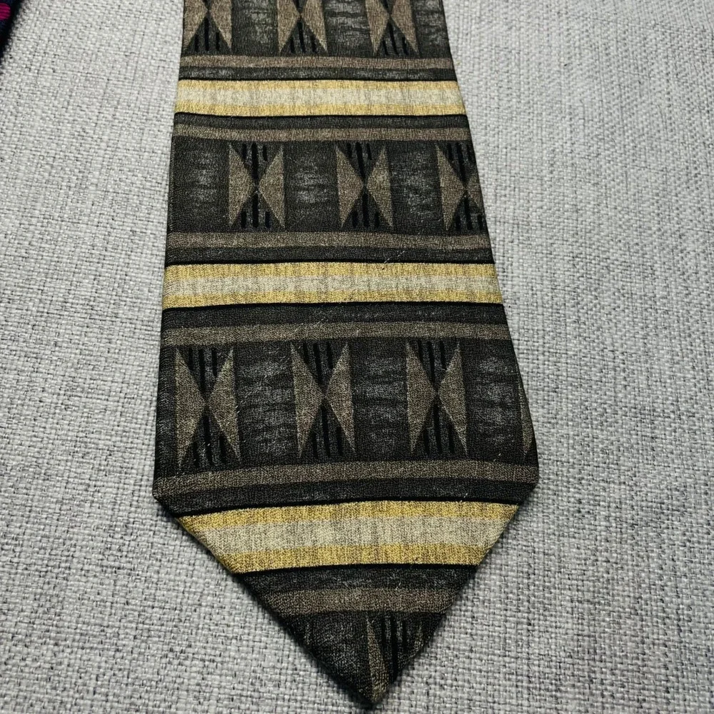 Lot of 3‎ Mens Silk Ties Bugatti Henry Grethel Mondo Seta Geometric Polka Dot